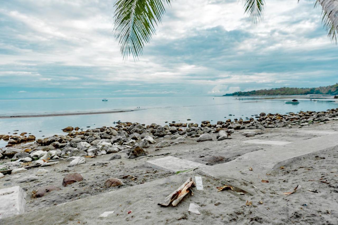 A Villas Resort & Restaurant Zamboanguita  Exterior photo